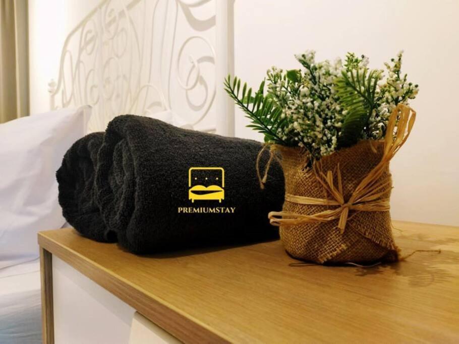H2O Retreat Studio Home 5Min To Lrt By Premium Stay Petaling Jaya Exterior foto