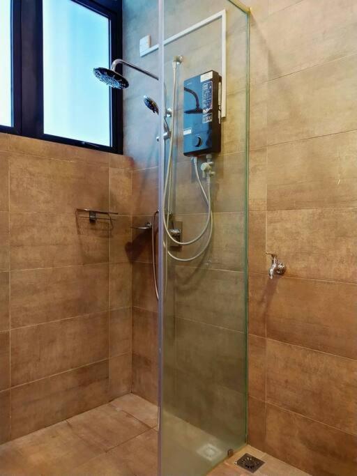 H2O Retreat Studio Home 5Min To Lrt By Premium Stay Petaling Jaya Exterior foto